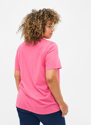 Zizzi FLASH – kuviollinen t-paita, Hot Pink Amour, Model image number 1