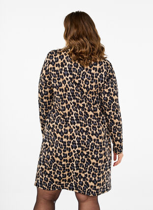 Zizzi FLASH – Pitkähihainen mekko poolokauluksella, Leopard Print, Model image number 1