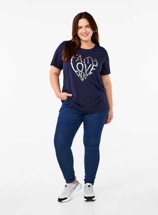 Zizzi FLASH – kuviollinen t-paita, Navy B. Silver Faith, Model image number 2