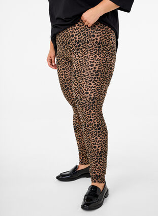 Zizzi Viskoosileggingsit leopardikuviolla, DARK LEO AOP, Model image number 0