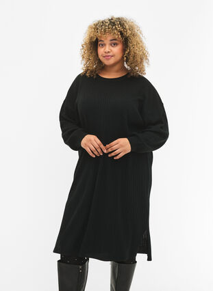 Zizzi Oversize-mallinen neulemekko halkiolla, Black, Model image number 2