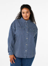 Raidallinen farkkupaita, jossa on rintataskut., Blue Denim Stripe, Model