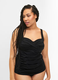 Tankini laskoksilla, Black, Model