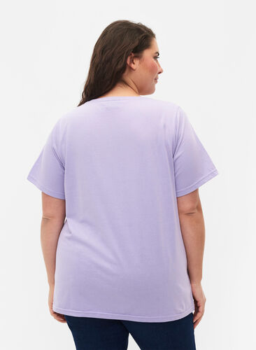 Zizzi FLASH - T-paita kuvalla, Lavender, Model image number 1