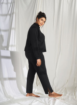 Zizzi Modaalisekoitteiset housut, joissa on halkio, Black, Image image number 0