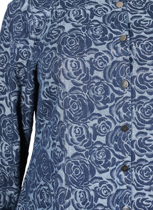 Zizzi Ruusukuvioinen farkkupaita, Denim Rose AOP, Packshot image number 2