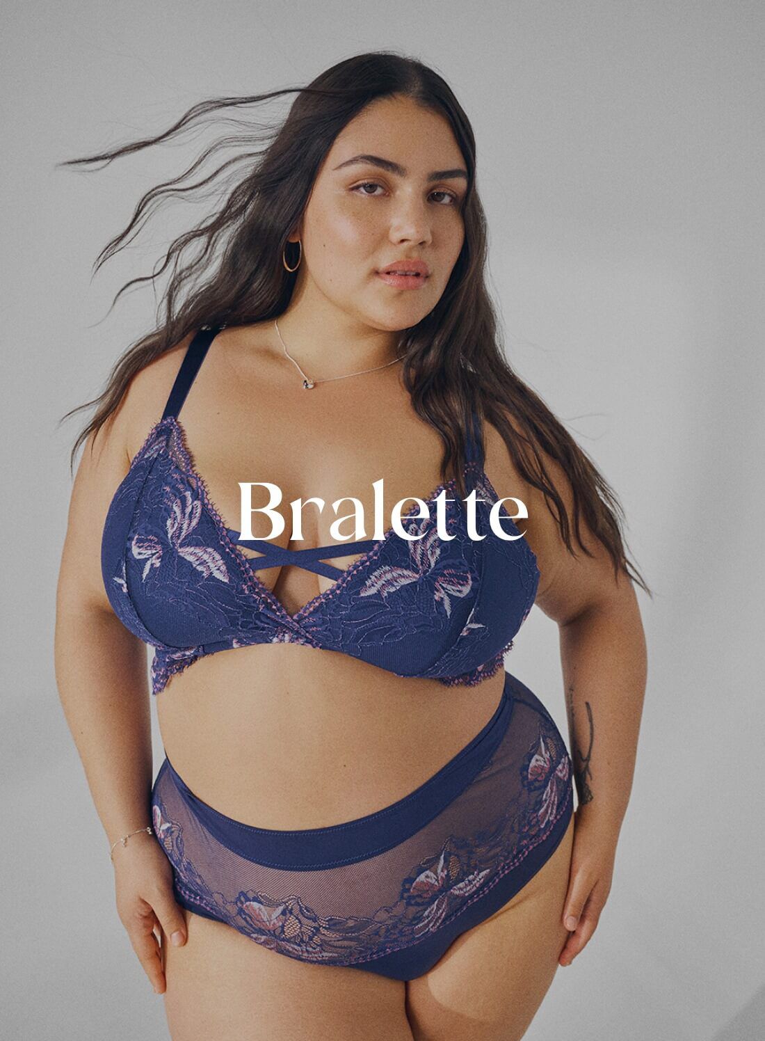 Bralette naisille - Isot koot - Koot 85E-115H - Zizzi